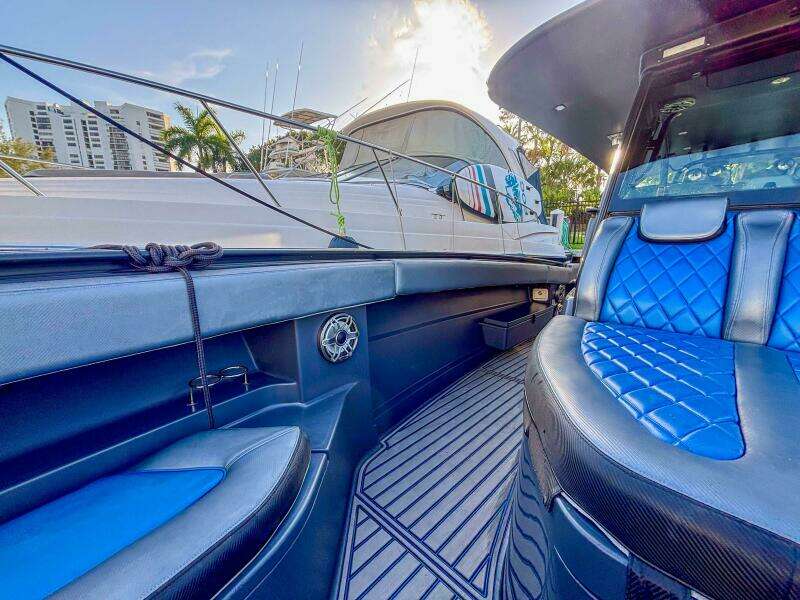 42ft Hydra Sports Yacht For Sale