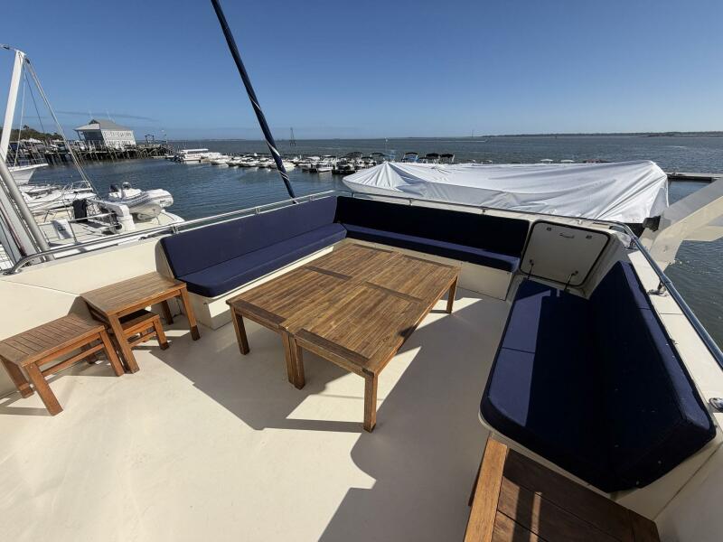 58' 1987 Hatteras Motor Yacht