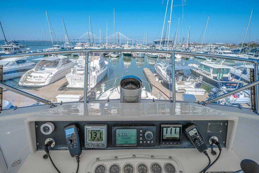 58' 1987 Hatteras Motor Yacht