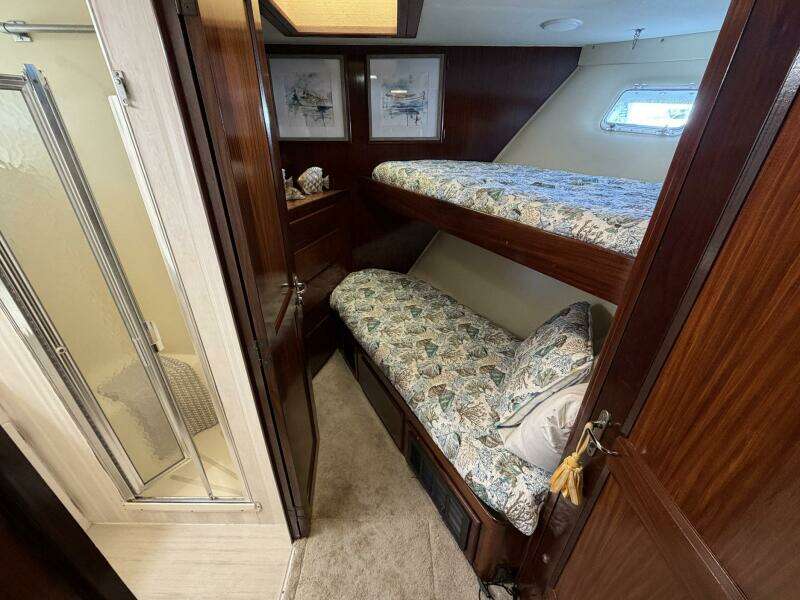 LADY RAE 58ft Hatteras Yacht For Sale