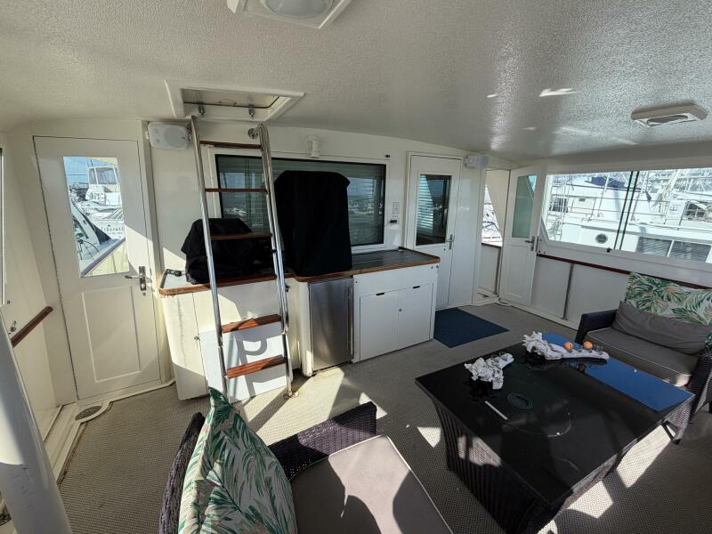 58' 1987 Hatteras Motor Yacht