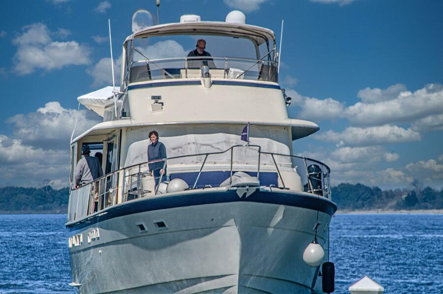 58' 1987 Hatteras Motor Yacht