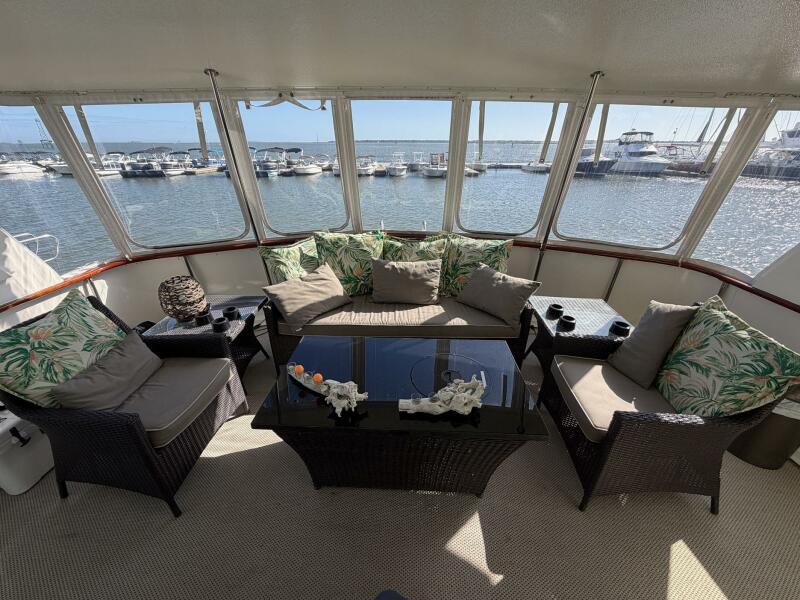 58' 1987 Hatteras Motor Yacht