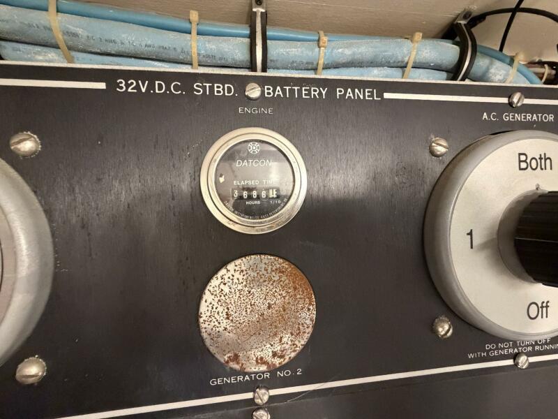 58' 1987 Hatteras Motor Yacht