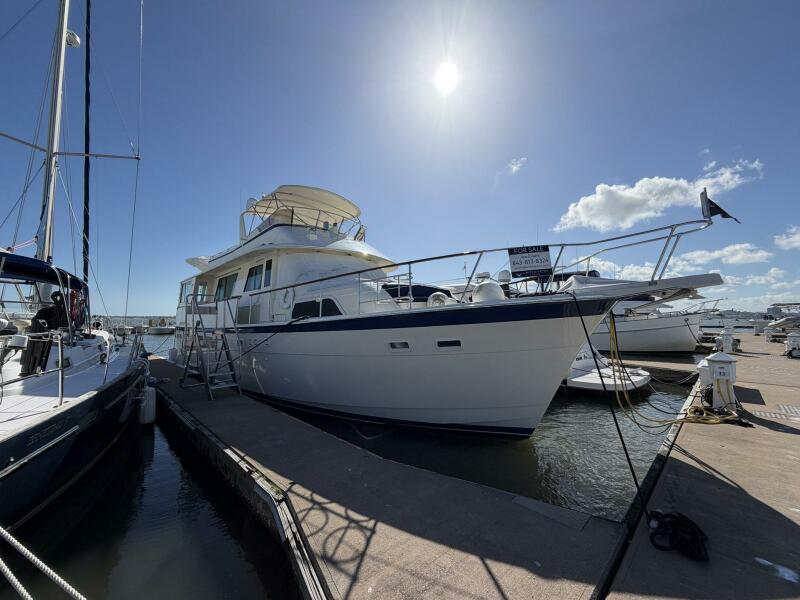 58' 1987 Hatteras Motor Yacht