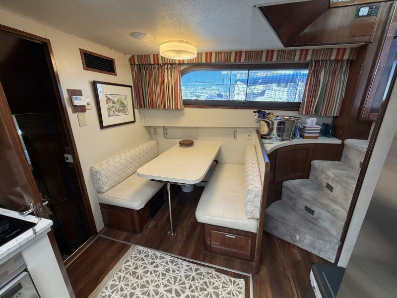 58' 1987 Hatteras Motor Yacht
