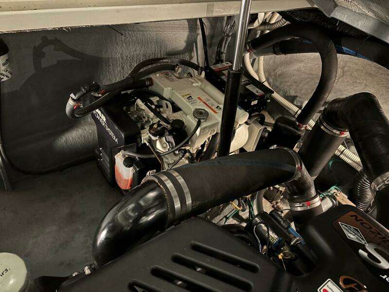 34ft Sea Ray Yacht For Sale