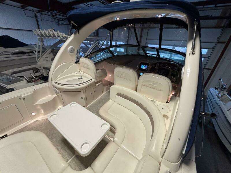 34ft Sea Ray Yacht For Sale