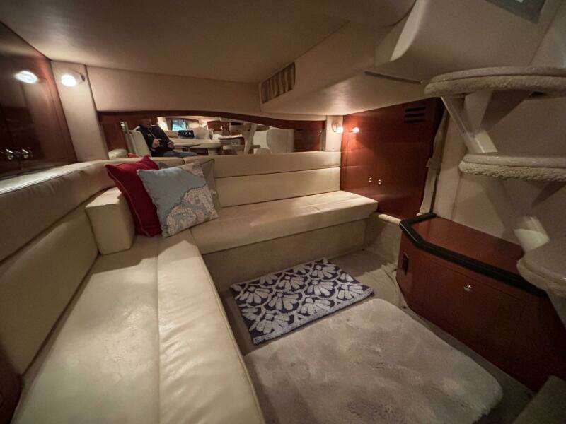 34ft Sea Ray Yacht For Sale