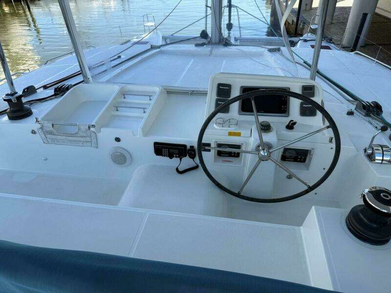 TOMCAT 45ft Lagoon Yacht For Sale