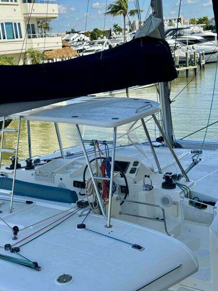TOMCAT 45ft Lagoon Yacht For Sale
