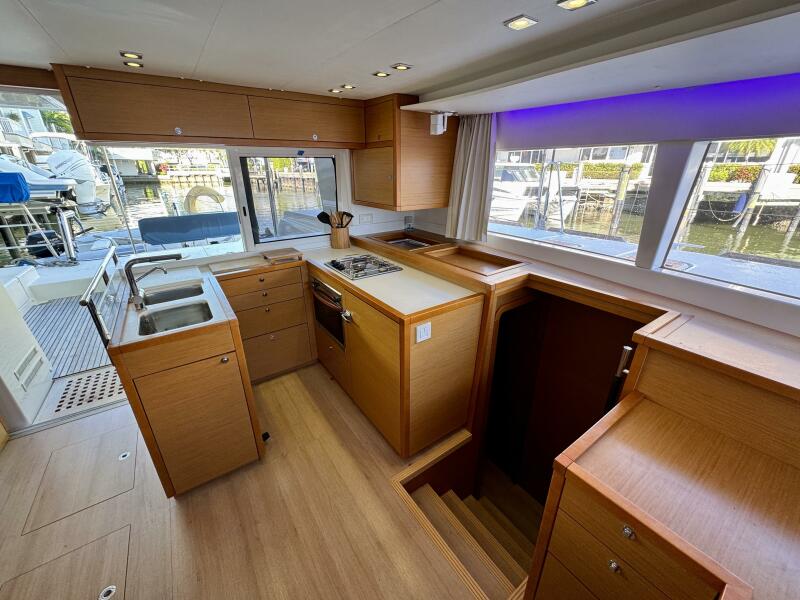 45' 2012 Lagoon 450 F