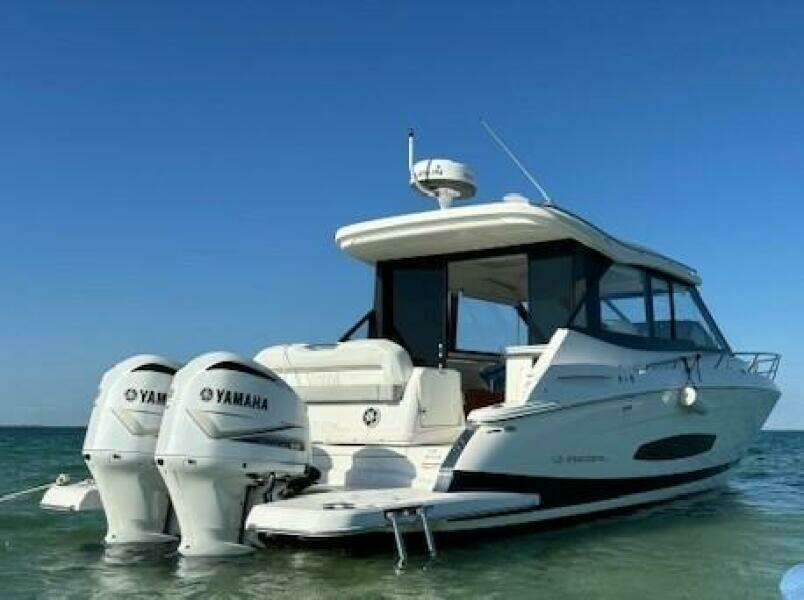 36ft Regal Yacht For Sale