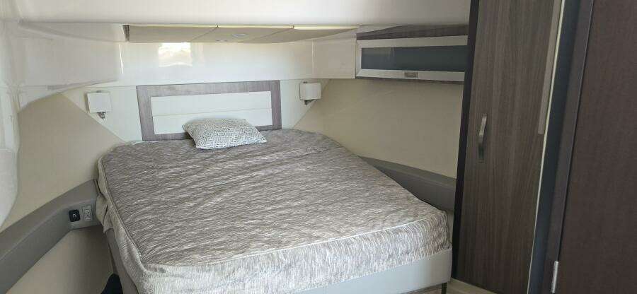 36ft Regal Yacht For Sale