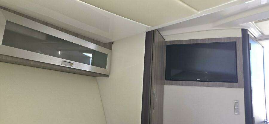 36ft Regal Yacht For Sale