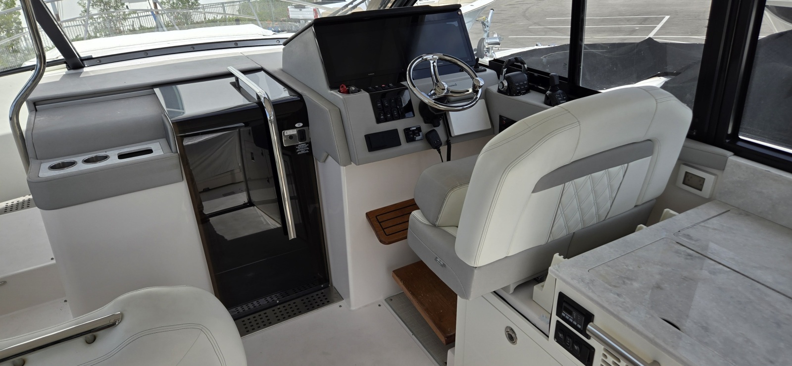 36ft Regal Yacht For Sale