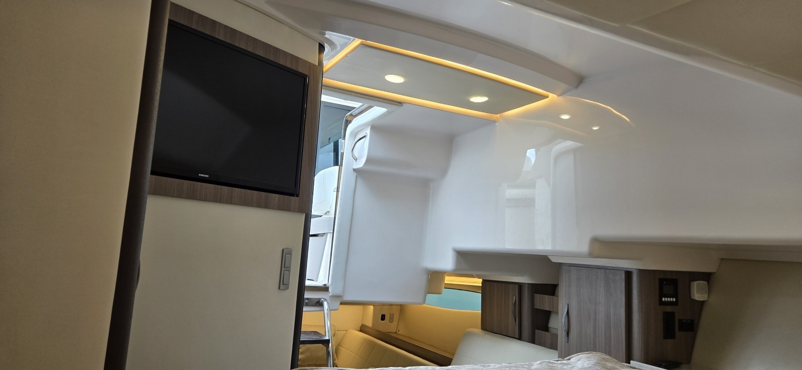 36ft Regal Yacht For Sale