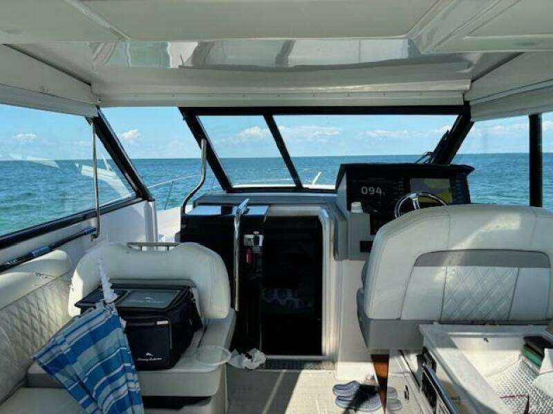 36ft Regal Yacht For Sale