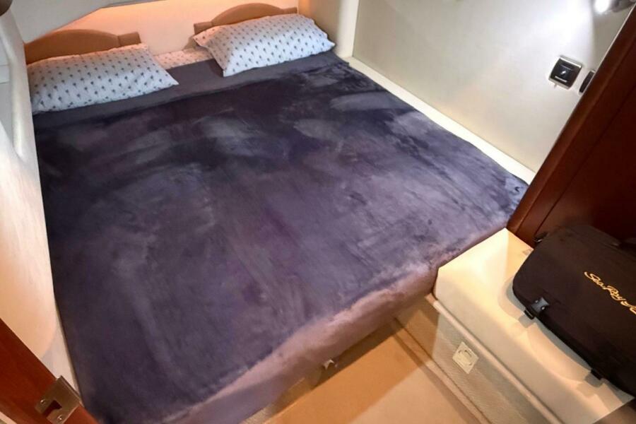 44' 2006 Sea Ray 44 Sedan Bridge