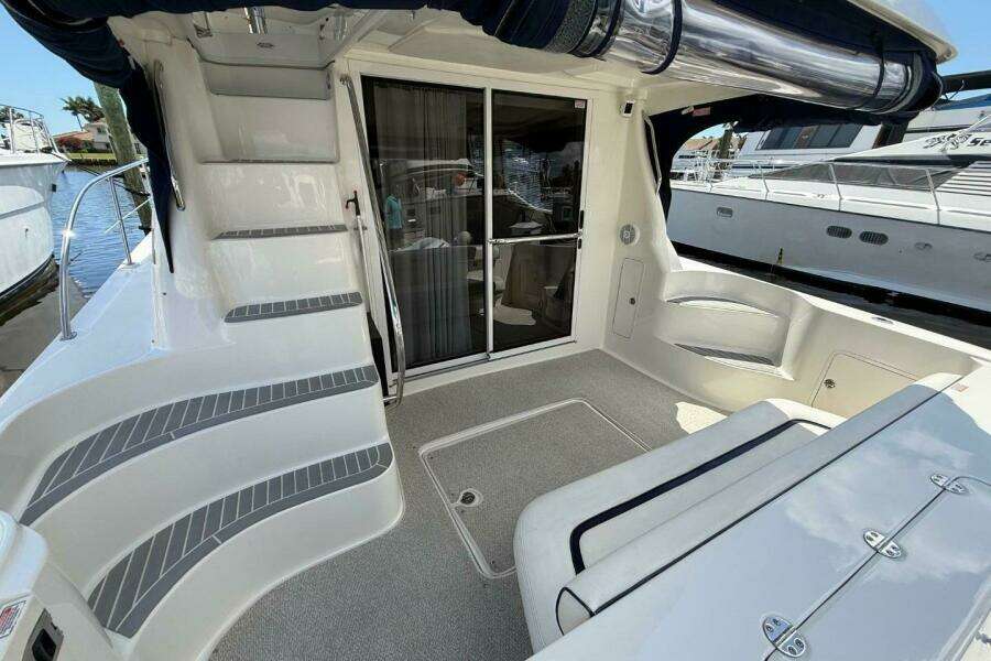 44ft Sea Ray Yacht For Sale