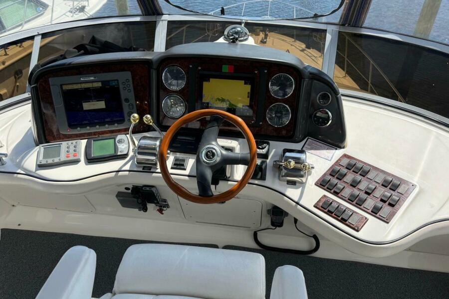44' 2006 Sea Ray 44 Sedan Bridge