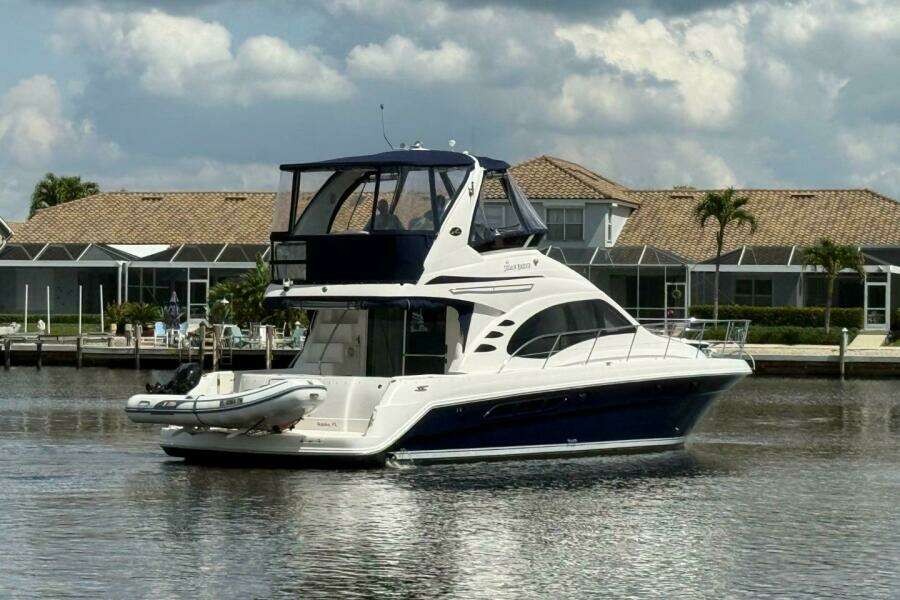 44ft Sea Ray Yacht For Sale