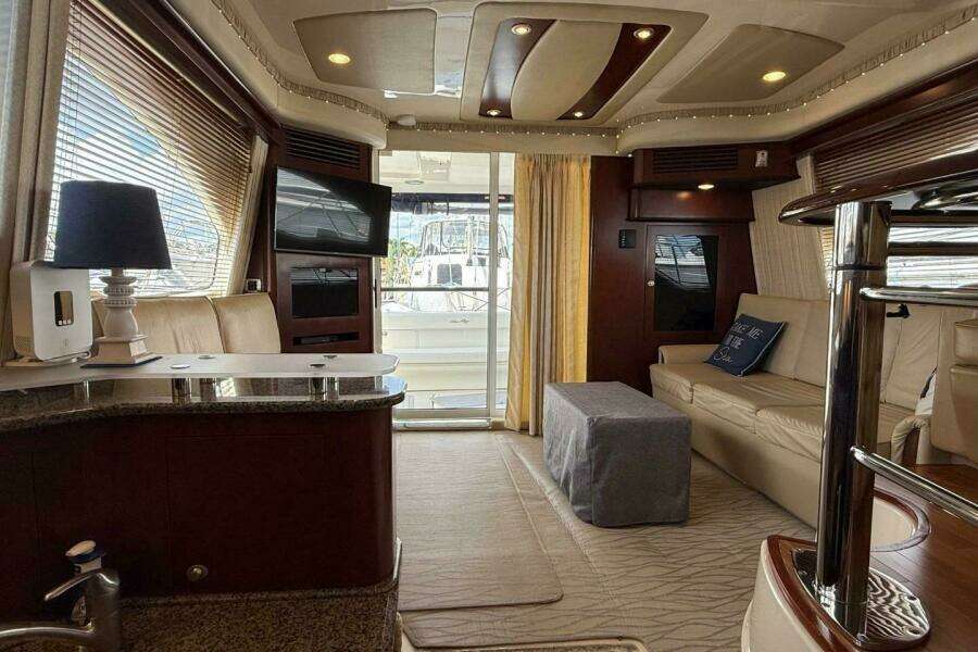 44ft Sea Ray Yacht For Sale