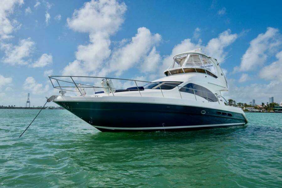 44ft Sea Ray Yacht For Sale