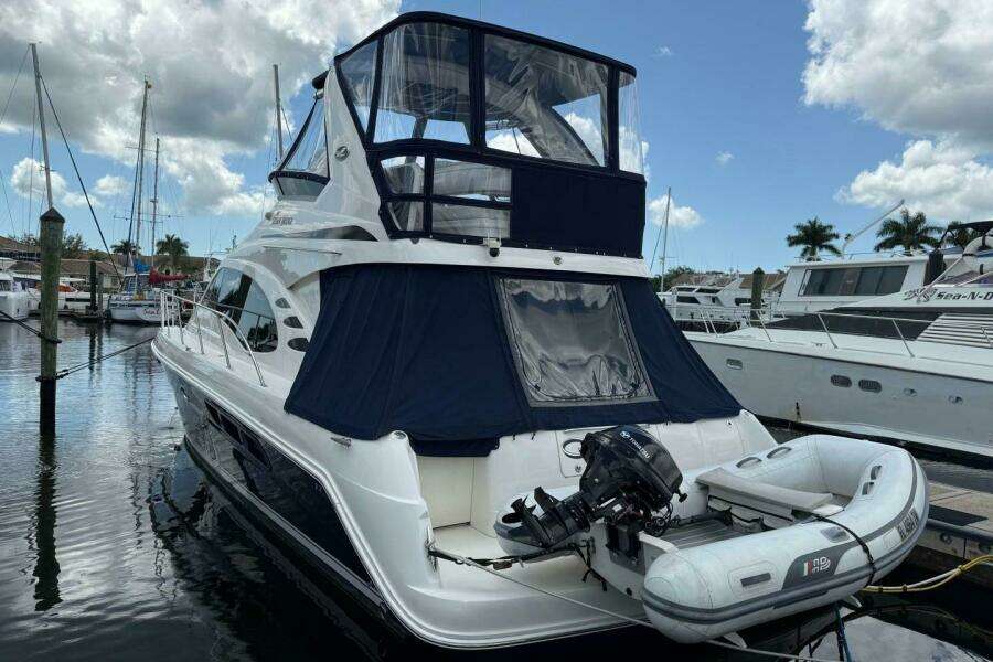 44ft Sea Ray Yacht For Sale