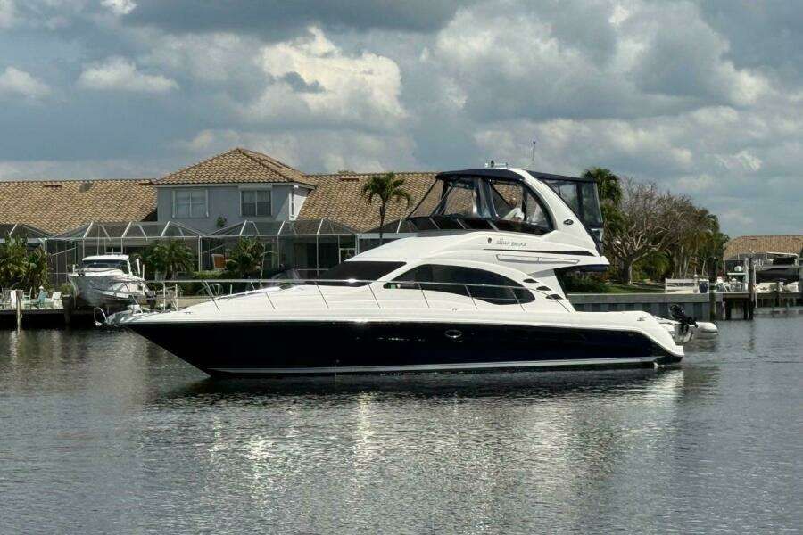 44ft Sea Ray Yacht For Sale