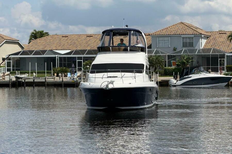 44' 2006 Sea Ray 44 Sedan Bridge