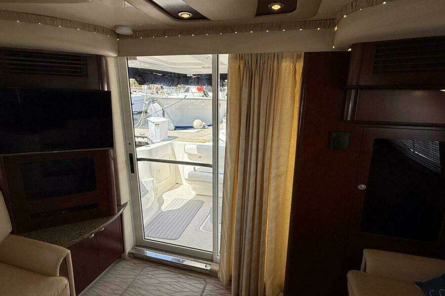44ft Sea Ray Yacht For Sale