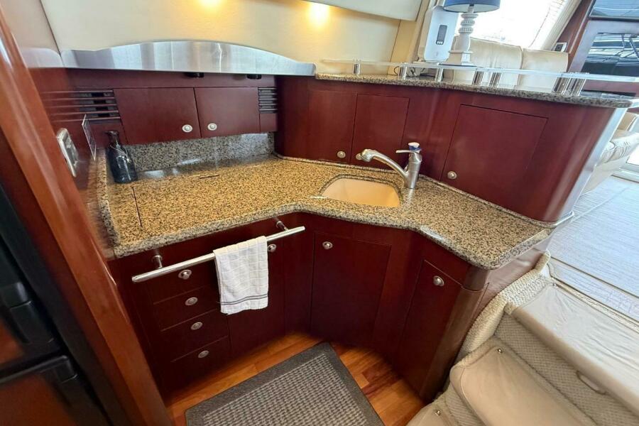 44' 2006 Sea Ray 44 Sedan Bridge