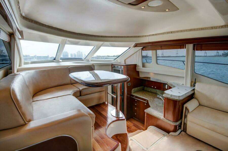 44ft Sea Ray Yacht For Sale