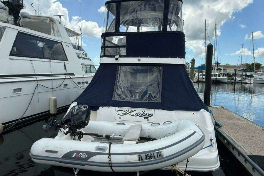 44ft Sea Ray Yacht For Sale