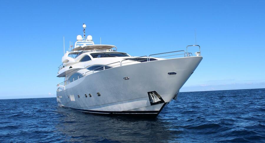 105' 2002 Sunseeker Manhattan