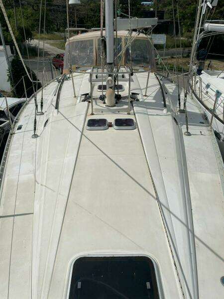 Adelie II 45ft Beneteau Yacht For Sale