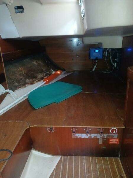 Adelie II 45ft Beneteau Yacht For Sale