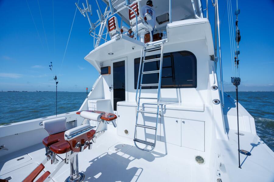 50' 2002 Hatteras 50 Convertible