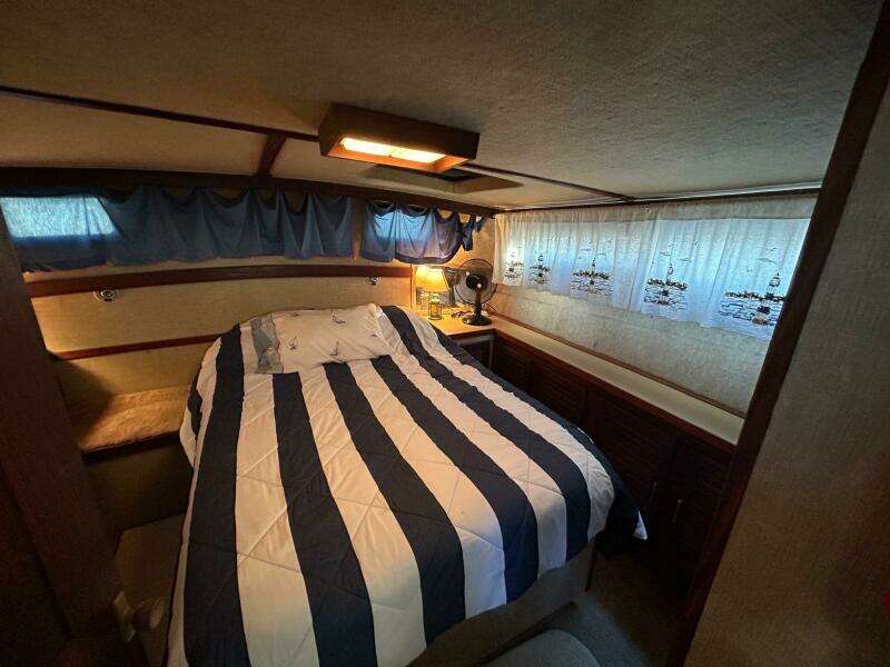 40ft Silverton Yacht For Sale