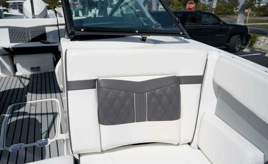 22ft Monterey Yacht For Sale