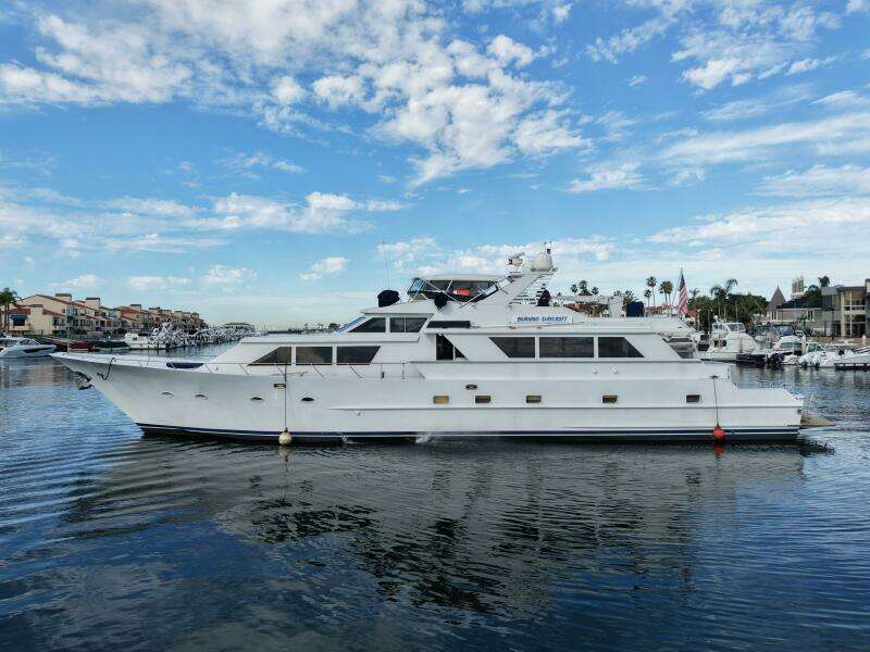 BURNING DAYLIGHT 96ft Broward Yacht For Sale