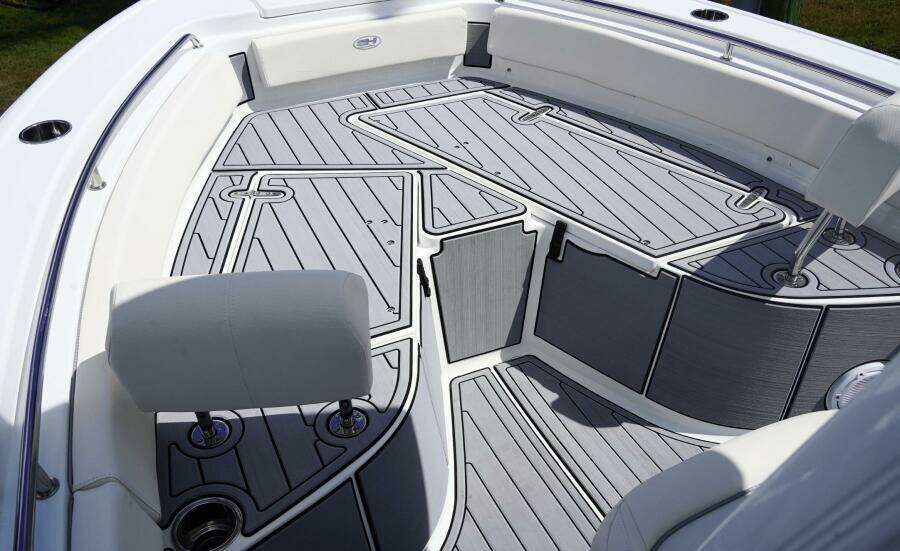 22ft Sea Hunt Yacht For Sale