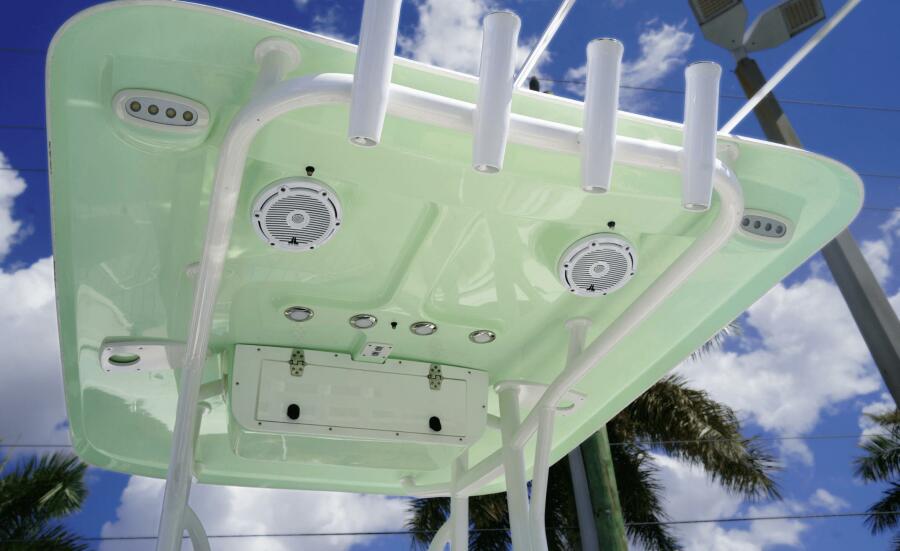 22' 2024 Sea Hunt Ultra 229