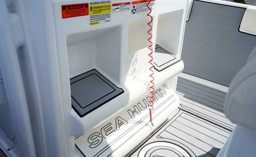 22ft Sea Hunt Yacht For Sale