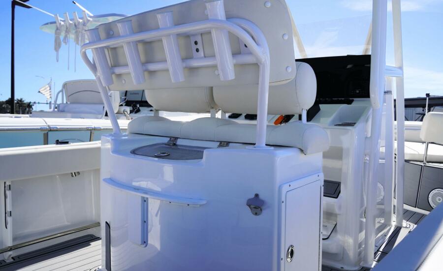 22' 2024 Sea Hunt Ultra 229