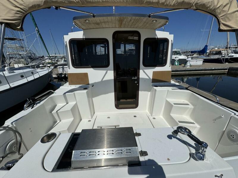 29' 2012 Ranger Tugs R-29