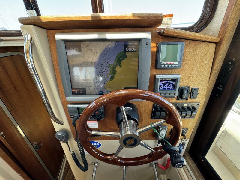 29' 2012 Ranger Tugs R-29