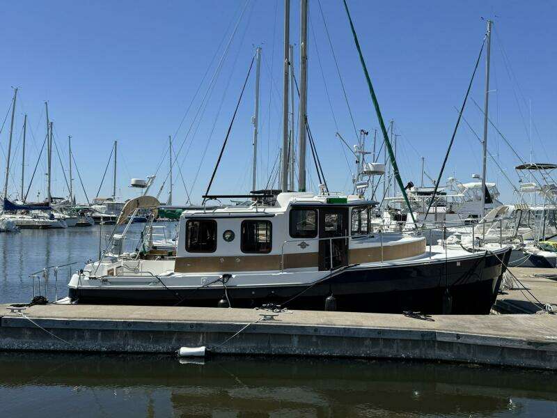 POINT AFT R 29ft Ranger Tugs Yacht For Sale