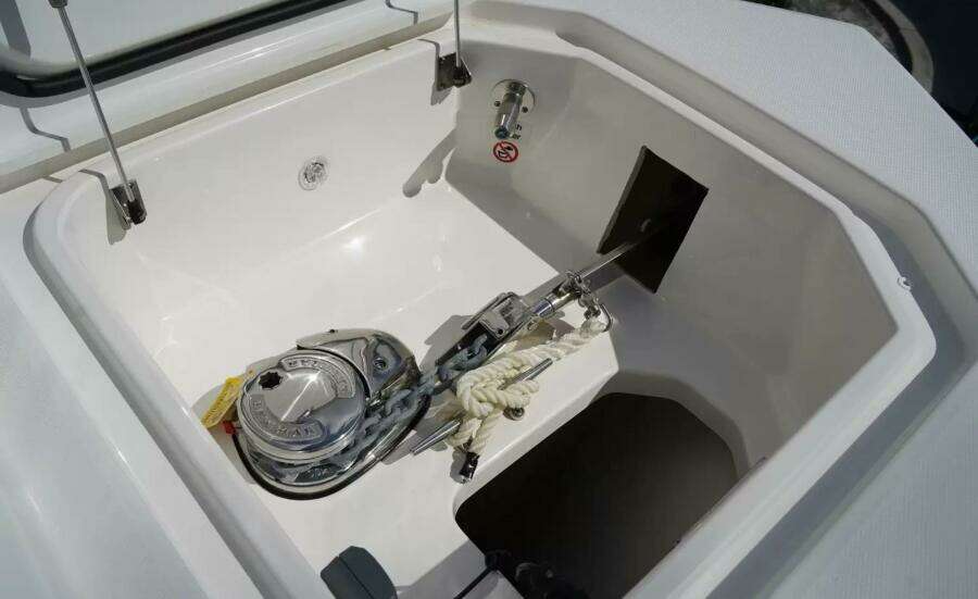 37ft Regulator Yacht For Sale